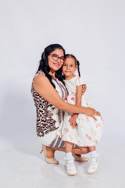 motherhood-7782994_640.jpg