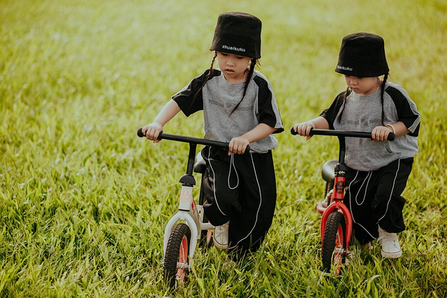 孩子, 孩子们, 播放, 玩耍, 自行车